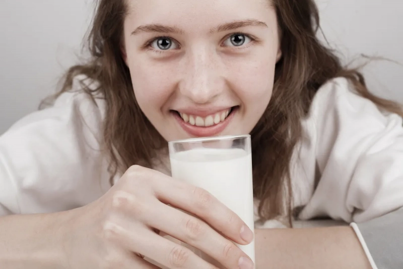 Молоко и молочные продукты: вред или польза