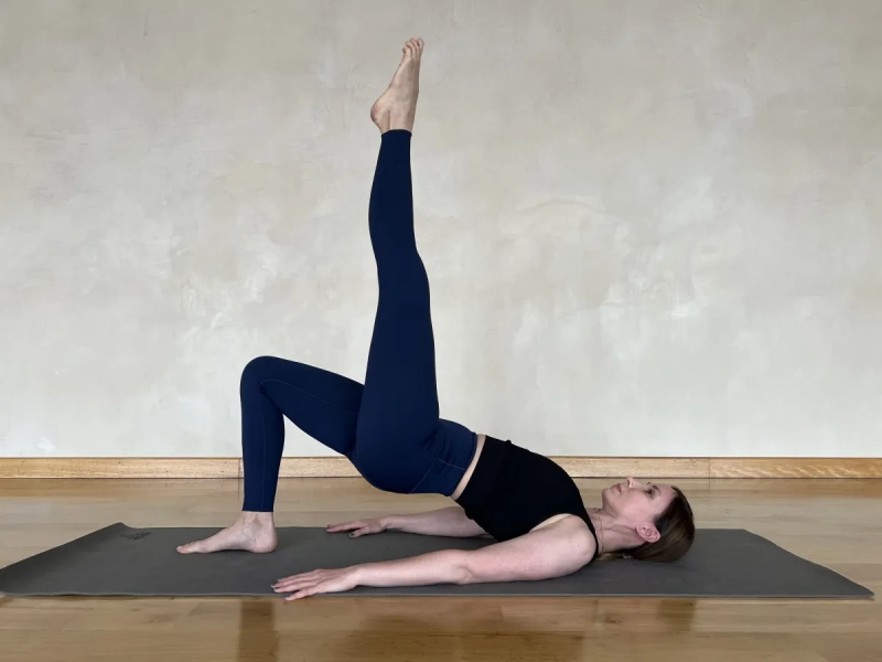 Йога для красивых бёдер