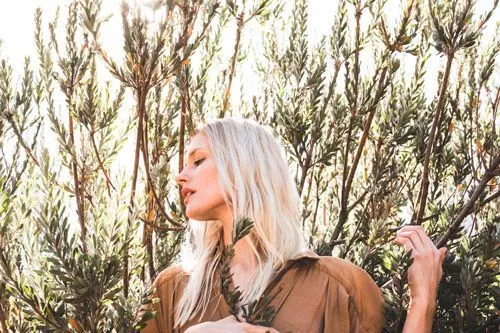 Йога летом: как практиковать, когда жарко